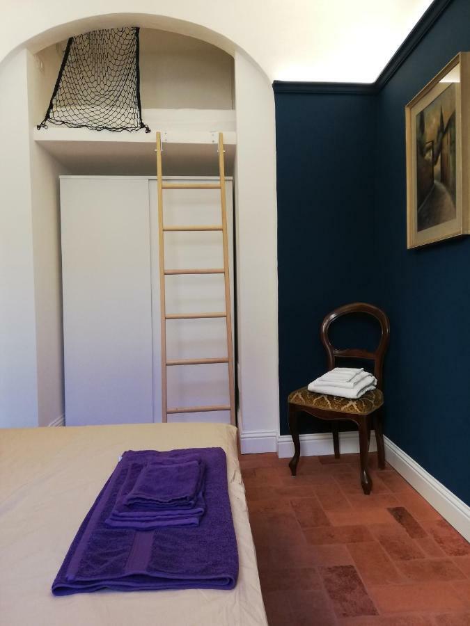 Borgo San Frediano Suites ฟลอเรนซ์ ภายนอก รูปภาพ